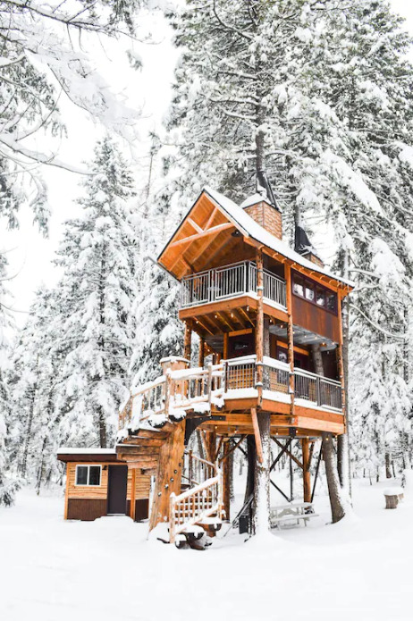 Meadowlark Luxury Montana Treehouse Retreat